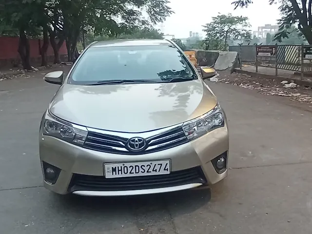 Used 2014 Toyota Corolla Altis in Mumbai