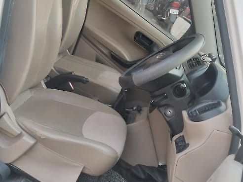 Used Mahindra TUV300 [2015-2019] T6 Plus in Patna