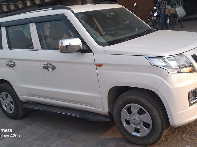 Used Mahindra TUV300 [2015-2019] T6 Plus in Patna