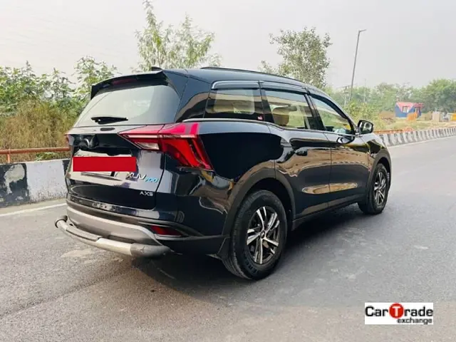 Used Mahindra XUV700 AX 5 Petrol AT 5 STR [2021] in Meerut