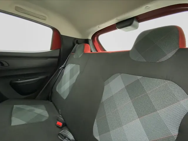 Used Renault Kwid [2022-2023] RXT 1.0 AMT in Delhi