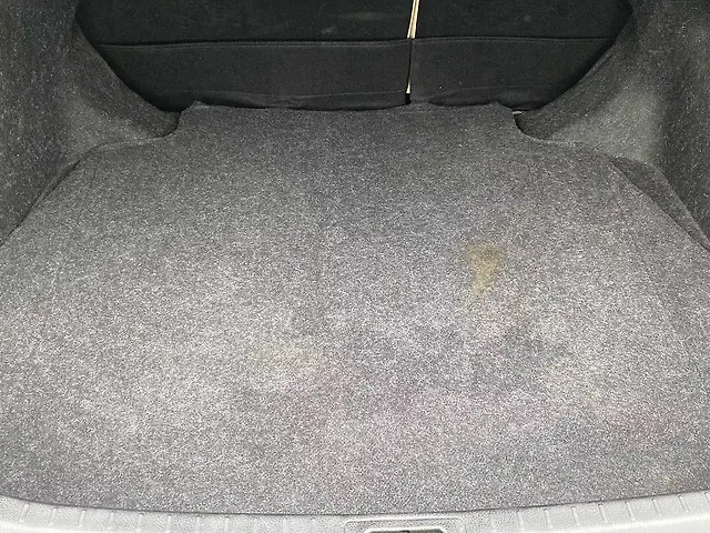 Used Toyota Corolla Altis G Petrol in Kolkata