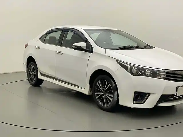 Used 2014 Toyota Corolla Altis in Noida