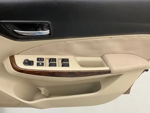 Used Maruti Suzuki Dzire [2017-2020] ZXi Plus AMT in Bangalore