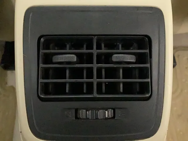 Used Maruti Suzuki Dzire [2017-2020] ZXi Plus AMT in Bangalore