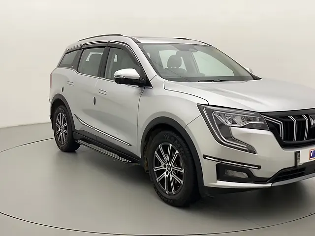 Used 2022 Mahindra XUV700 in Delhi