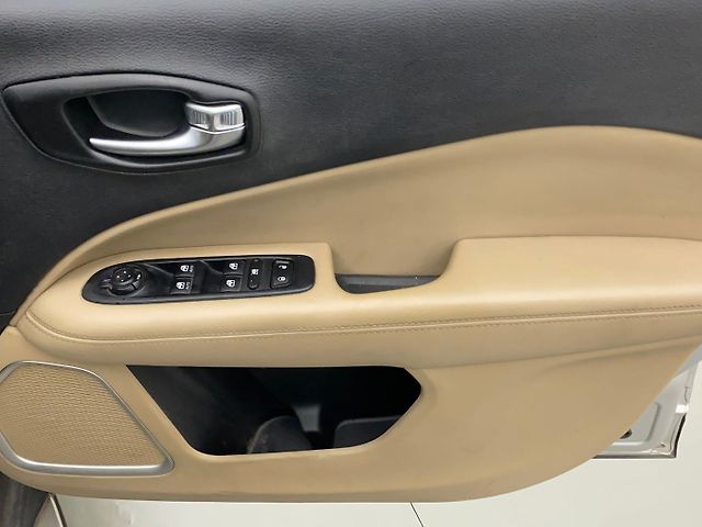 Used Jeep Compass [2017-2021] Longitude (O) 2.0 Diesel [2017-2020] in Delhi