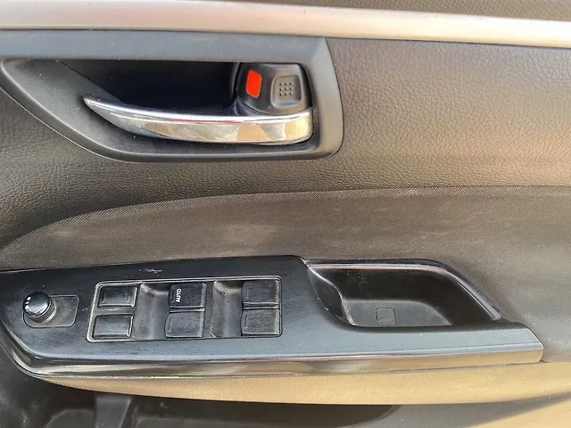 Used Maruti Suzuki Swift [2011-2014] VXi in Nashik
