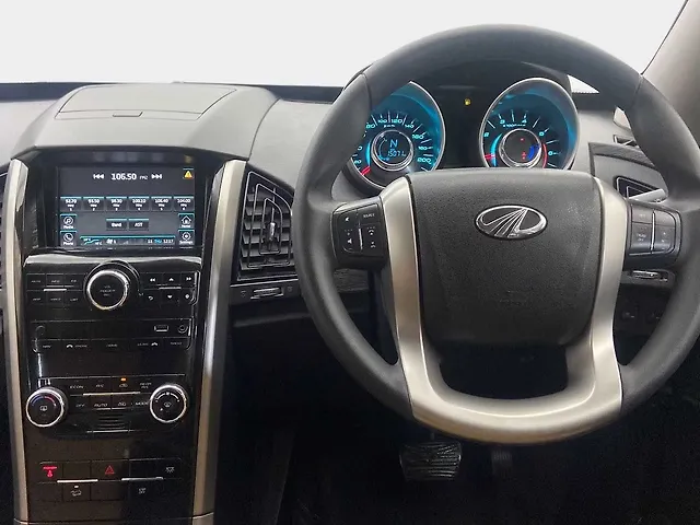 Used Mahindra XUV500 W7 AT [2018-2020] in Delhi