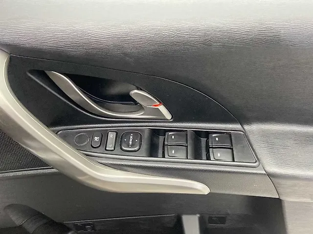 Used Mahindra XUV500 W7 AT [2018-2020] in Delhi