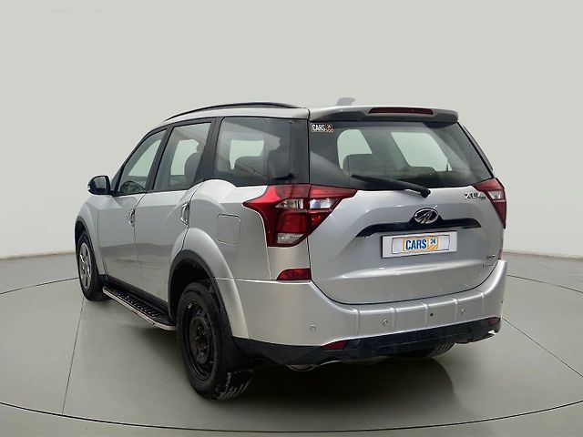 Used Mahindra XUV500 W7 AT [2018-2020] in Delhi