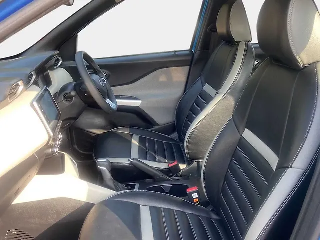 Used Nissan Magnite [2020-2024] XV Turbo CVT Dual Tone [2020] in Hyderabad