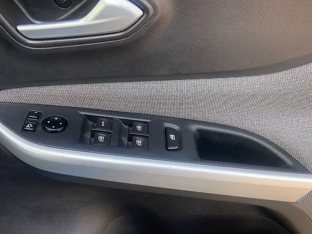Used Nissan Magnite [2020-2024] XV Turbo CVT Dual Tone [2020] in Hyderabad