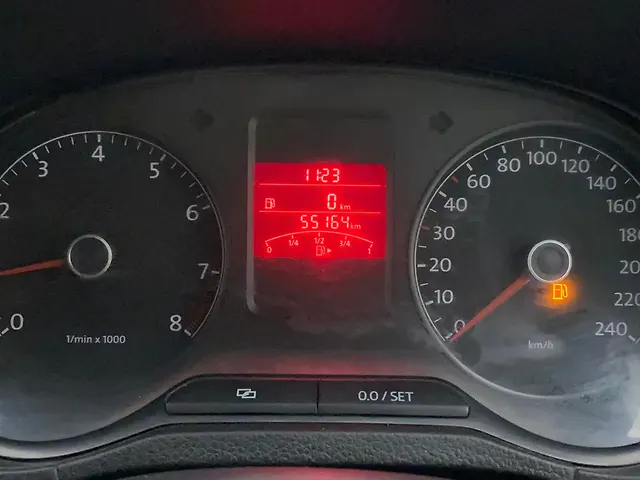 Used Volkswagen Polo [2010-2012] Highline1.2L (P) in Ahmedabad
