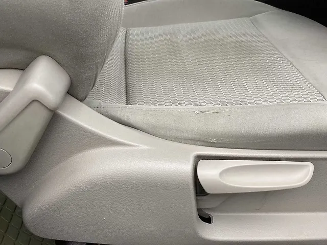 Used Volkswagen Polo [2010-2012] Comfortline 1.2L (D) in Bangalore