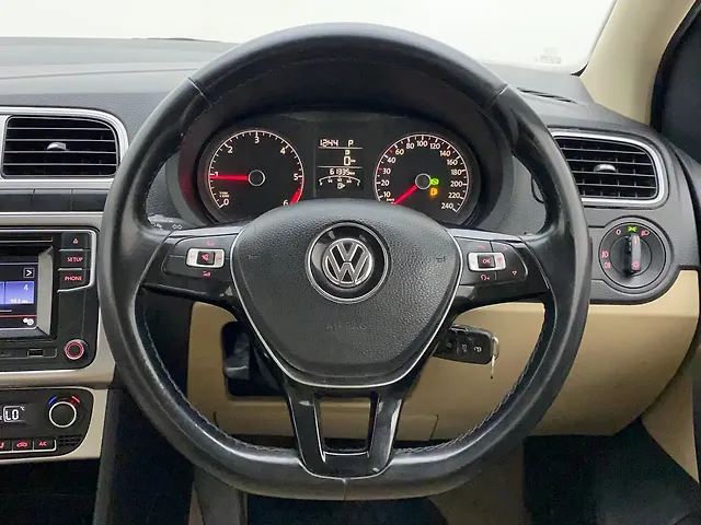 Used Volkswagen Ameo Highline Plus 1.5L AT (D)16 Alloy in Bangalore
