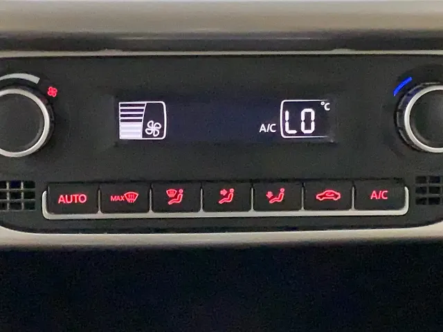 Used Volkswagen Ameo Highline Plus 1.5L AT (D)16 Alloy in Bangalore