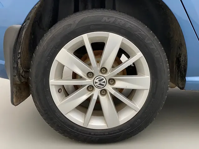 Used Volkswagen Ameo Highline Plus 1.5L AT (D)16 Alloy in Bangalore
