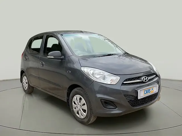 Used 2011 Hyundai i10 in Ahmedabad