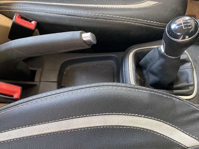 Used Volkswagen Polo [2016-2019] Highline1.2L (P) in Hyderabad