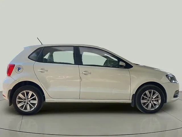Used Volkswagen Polo [2016-2019] Highline1.2L (P) in Hyderabad
