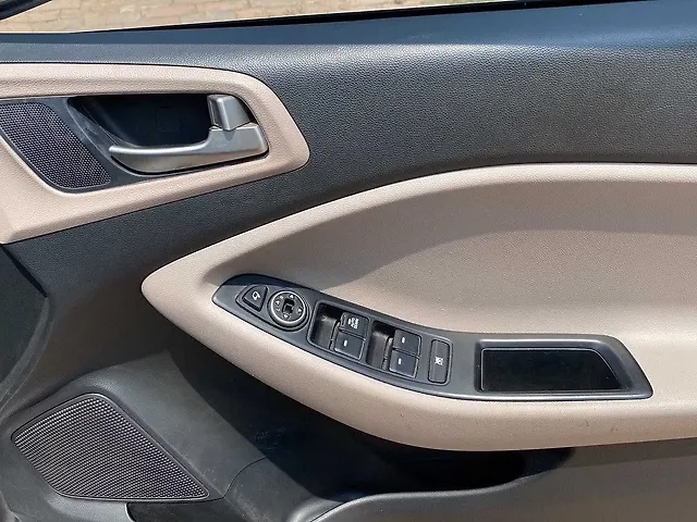 Used Hyundai Elite i20 [2018-2019] Sportz 1.2 in Kolkata