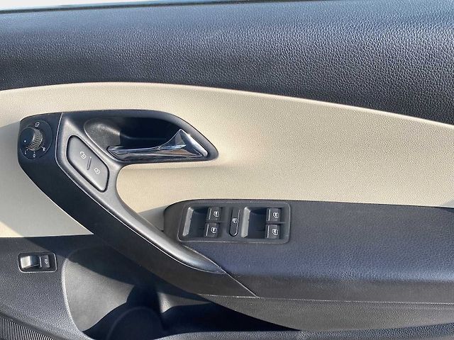 Used Skoda Rapid Style 1.6 MPI AT in Nashik