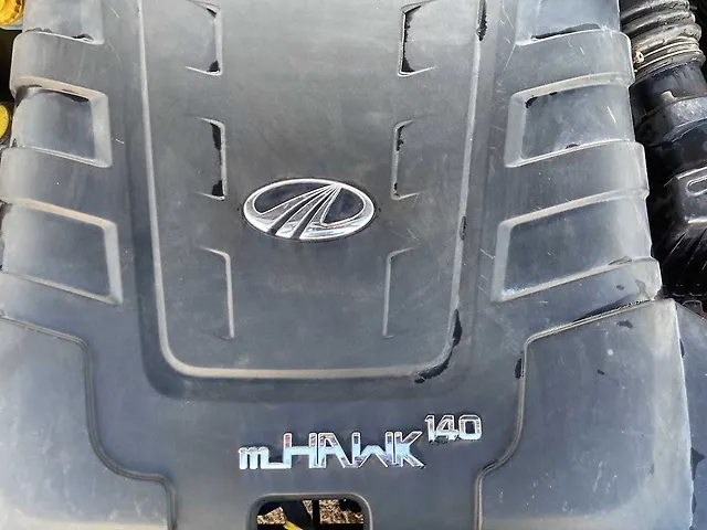 Used Mahindra XUV500 [2015-2018] W6 in Nashik