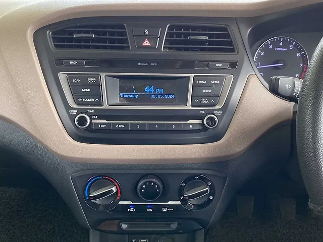 Used Hyundai Elite i20 [2016-2017] Sportz 1.2 [2016-2017] in Ahmedabad