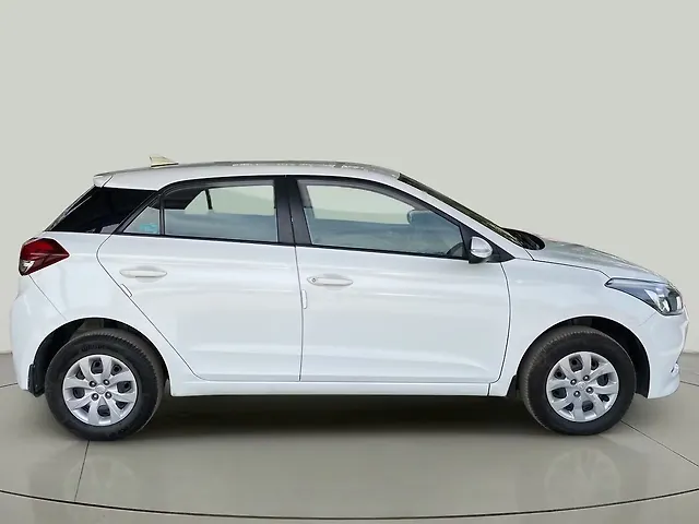 Used Hyundai Elite i20 [2016-2017] Sportz 1.2 [2016-2017] in Ahmedabad