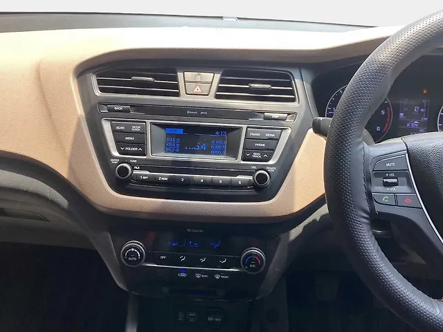 Used Hyundai Elite i20 [2017-2018] Sportz 1.4 CRDI in Nashik