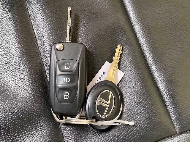 Used Tata Tiago [2016-2020] Revotron XZ in Kolkata