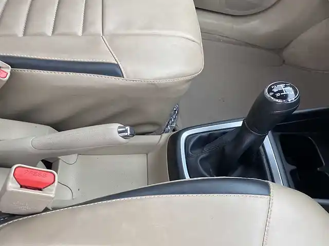 Used Maruti Suzuki Dzire [2017-2020] VDi in Nashik