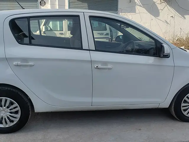 Used Hyundai i20 [2012-2014] Magna 1.4 CRDI in Dehradun