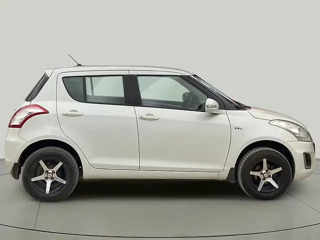 Used Maruti Suzuki Swift [2014-2018] VXi in Delhi