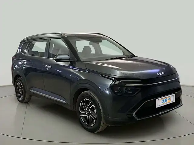 Used 2022 Kia Carens in Delhi