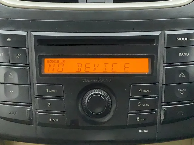 Used Maruti Suzuki Swift DZire [2011-2015] VXI in Delhi
