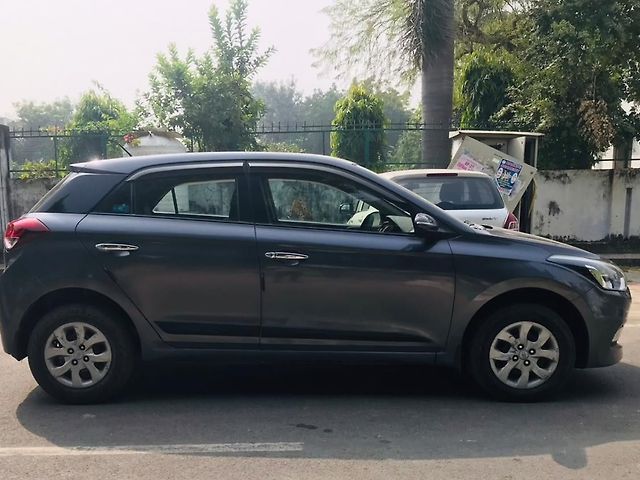 Used Hyundai Elite i20 [2017-2018] Sportz 1.4 CRDI in Lucknow