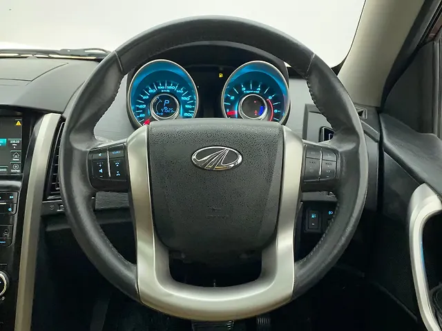 Used Mahindra XUV500 [2015-2018] W9 AT in Delhi