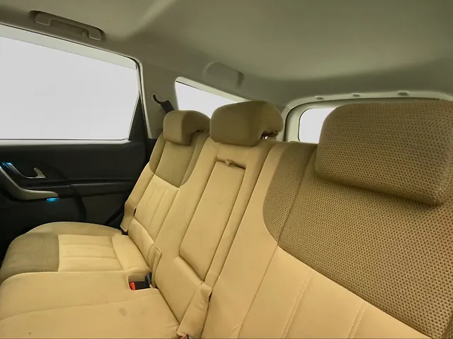 Used Mahindra XUV500 [2015-2018] W9 AT in Delhi