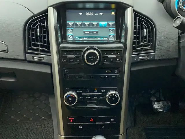 Used Mahindra XUV500 [2015-2018] W9 AT in Delhi