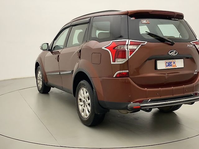 Used Mahindra XUV500 [2015-2018] W9 AT in Delhi
