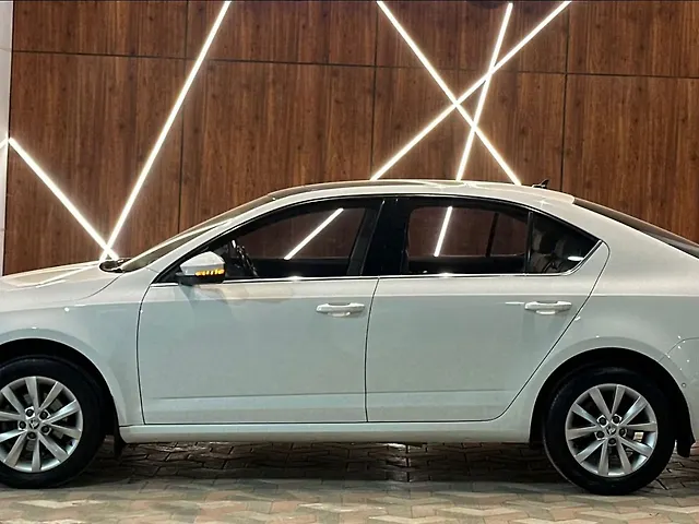Used Skoda Octavia [2017-2021] 1.8 TSI L&K in Madurai