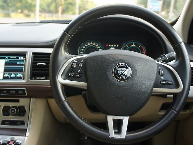 Used Jaguar XF [2013-2016] 2.2 Diesel Luxury in Delhi