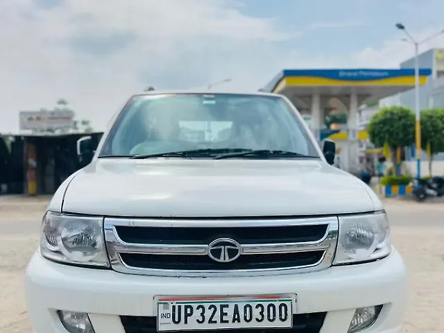 Used 2012 Tata Safari in Lucknow