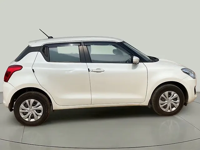 Used Maruti Suzuki Swift [2021-2024] VXi AMT in Bangalore