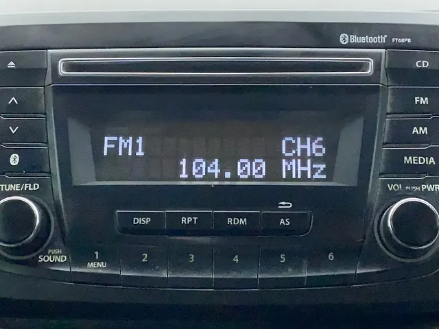 Used Maruti Suzuki Baleno [2015-2019] Zeta 1.2 in Ahmedabad