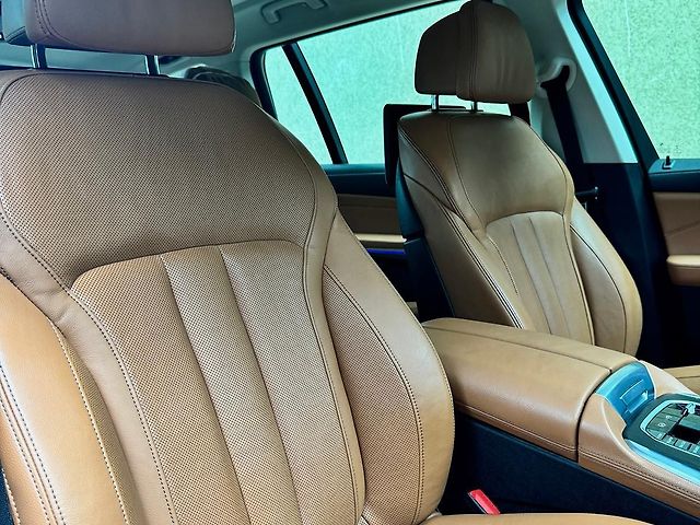 Used BMW X7 [2019-2023] xDrive30d DPE Signature 7STR in Mumbai