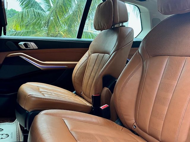 Used BMW X7 [2019-2023] xDrive30d DPE Signature 7STR in Mumbai