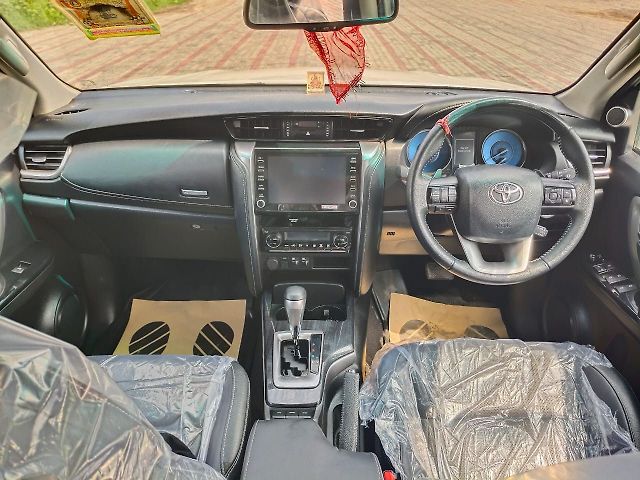 Used Toyota Fortuner 4X2 AT 2.8 Diesel in Meerut
